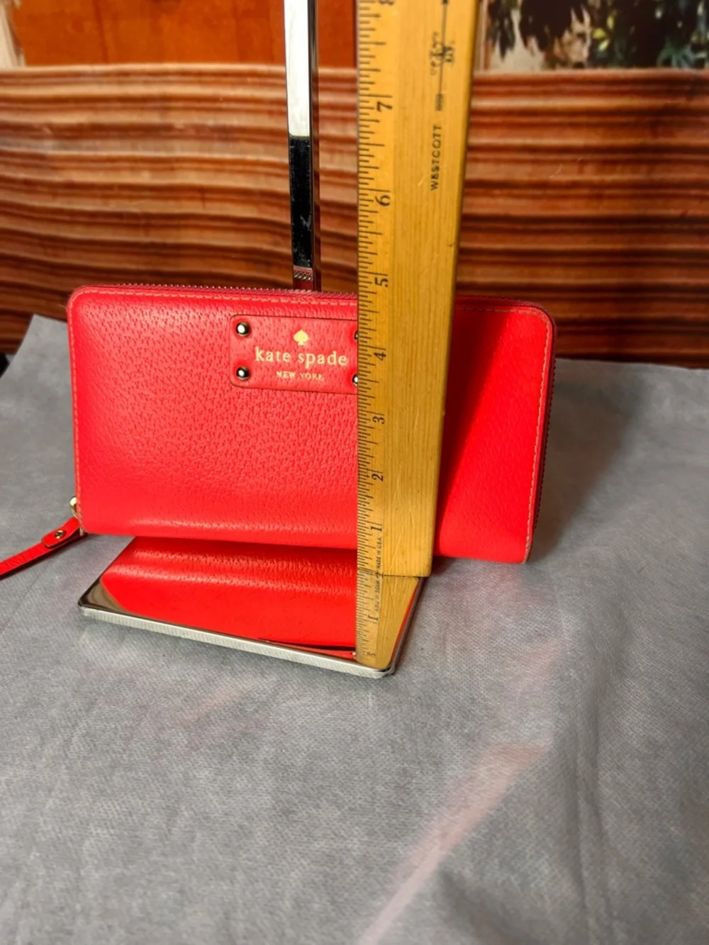 kate spade ♠️  New York Hot Pink Zip-Around Leather Wallet 12 card slots Lined